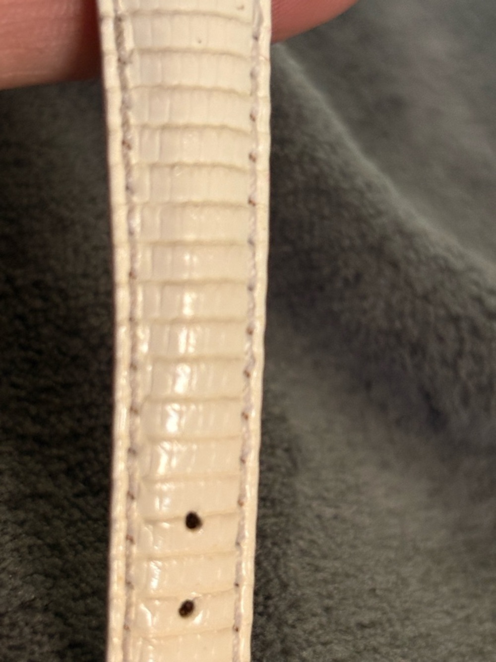 Movado Women's Watch with a off white genuine lizar Strap Watch with Silver Dial - Picture 10 of 15